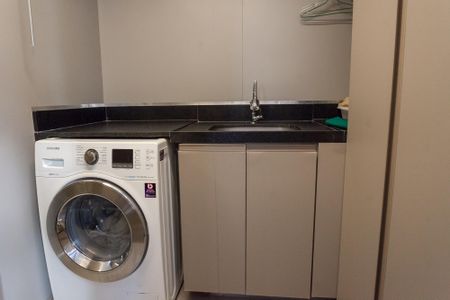 Apartamento à venda com 105m², 3 quartos e 2 vagas Apartamento à venda com 105m², 3 quartos e 2 vagasÁrea de Serviço