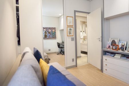 Apartamento à venda com 105m², 3 quartos e 2 vagas Apartamento à venda com 105m², 3 quartos e 2 vagasQuarto 2