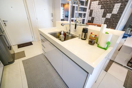 Apartamento à venda com 103m², 3 quartos e 2 vagasCozinha