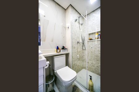 Apartamento à venda com 103m², 3 quartos e 2 vagasBanheiro da suíte 02