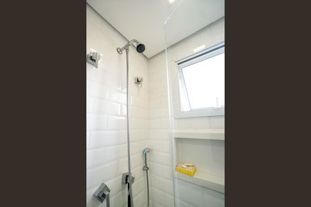 Apartamento à venda com 103m², 3 quartos e 2 vagasBanheiro da suíte 01