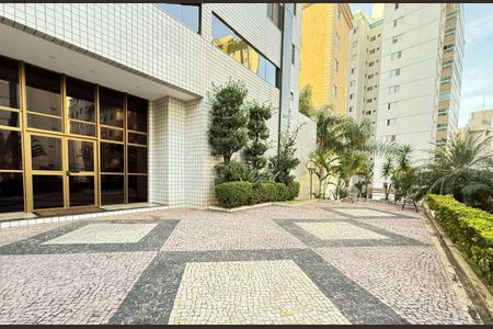 Apartamento à venda com 110m², 3 quartos e 2 vagasFachada