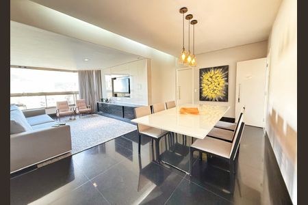 Apartamento à venda com 110m², 3 quartos e 2 vagasSala