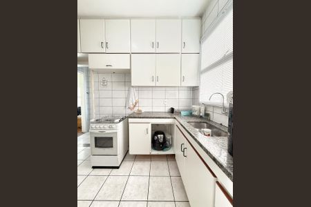 Apartamento à venda com 110m², 3 quartos e 2 vagasCozinha