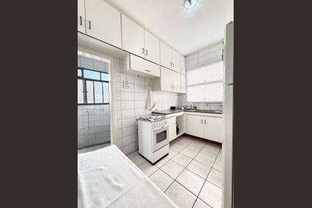 Apartamento à venda com 110m², 3 quartos e 2 vagasCozinha