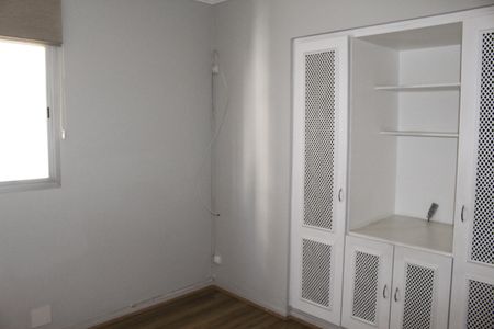 Apartamento à venda com 140m², 2 quartos e 3 vagasQuarto 2
