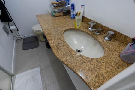 Apartamento à venda com 140m², 3 quartos e 3 vagasBanheiro Suíte