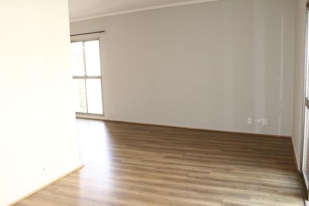 Apartamento à venda com 140m², 2 quartos e 3 vagasSala