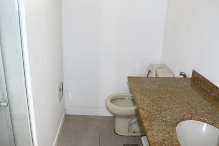 Apartamento à venda com 140m², 2 quartos e 3 vagasBanheiro Suíte