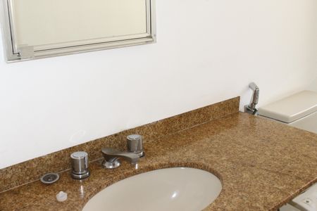 Apartamento à venda com 140m², 2 quartos e 3 vagasBanheiro Social