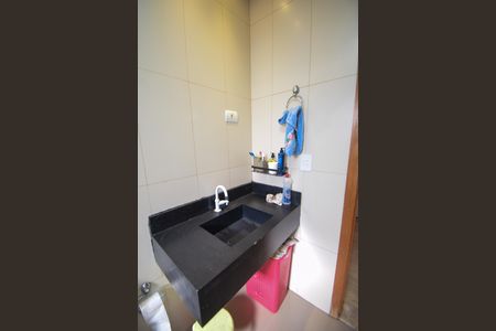 Casa para alugar com 237m², 4 quartos e 5 vagas Casa para alugar com 237m², 4 quartos e 5 vagasBanheiro Suíte 2