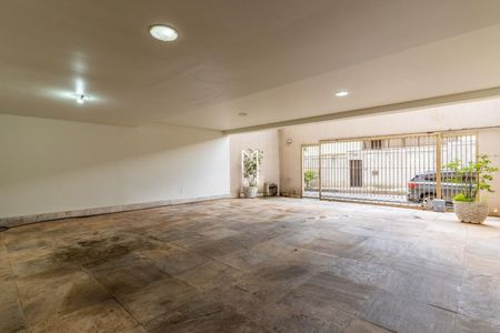 Casa à venda com 490m², 5 quartos e 4 vagas