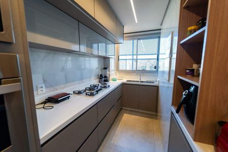 Apartamento à venda com 2 quartos, 196m² em Savassi, Belo Horizonte