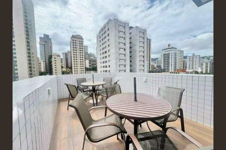 Apartamento à venda com 2 quartos, 58m² em Funcionários, Belo Horizonte