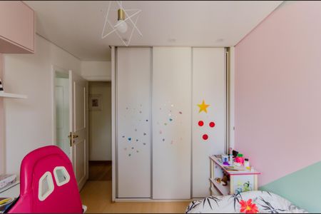 Apartamento à venda com 157m², 5 quartos e 3 vagasSuíte 1