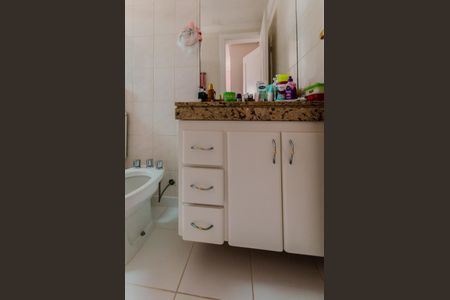 Apartamento à venda com 157m², 5 quartos e 3 vagasBanheiro da Suíte 1