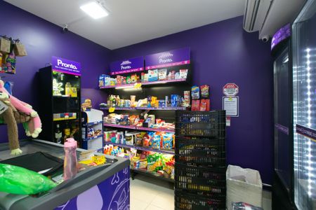 Apartamento para alugar com 41m², 2 quartos e sem vagaMini Mercado