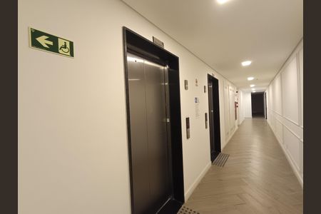 Apartamento à venda com 35m², 1 quarto e sem vaga Apartamento à venda com 35m², 1 quarto e sem vagaÁrea comum