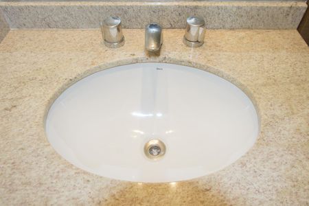 Banheiro de apartamento para alugar com 1 quarto, 50m² em Vila Cordeiro, São Paulo