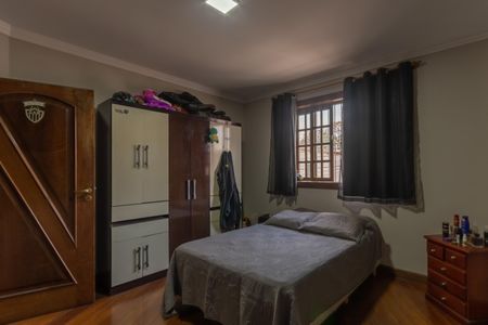 Casa à venda com 410m², 4 quartos e 3 vagasQuarto 2