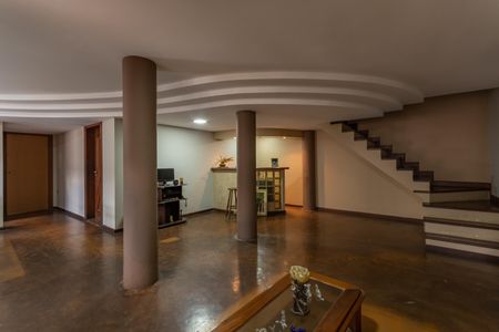 Casa à venda com 410m², 4 quartos e 3 vagasSala 1