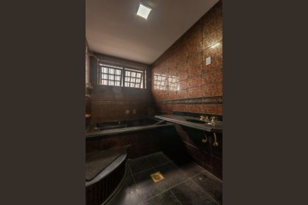 Casa à venda com 410m², 4 quartos e 3 vagasBanheiro Suíte