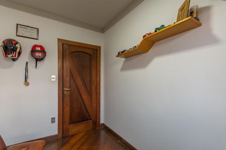 Casa à venda com 410m², 4 quartos e 3 vagasQuarto 3