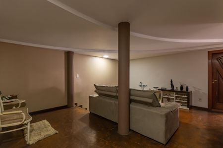 Casa à venda com 410m², 4 quartos e 3 vagasSala 2