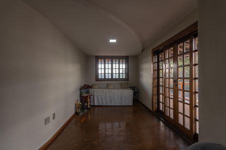 Casa à venda com 410m², 4 quartos e 3 vagasSala 2