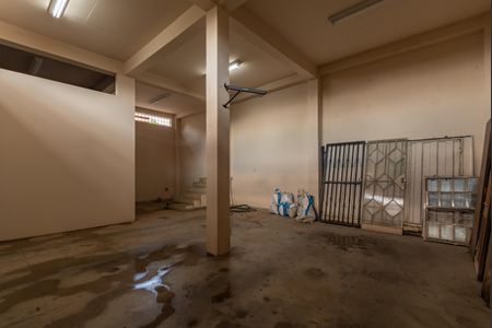 Casa à venda com 410m², 4 quartos e 3 vagasGaragem