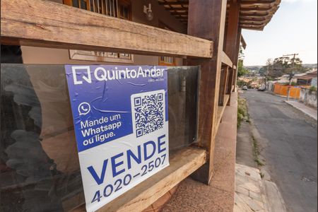 Casa à venda com 410m², 4 quartos e 3 vagasPlaca 