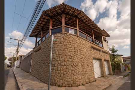 Casa à venda com 410m², 4 quartos e 3 vagasPlaca 