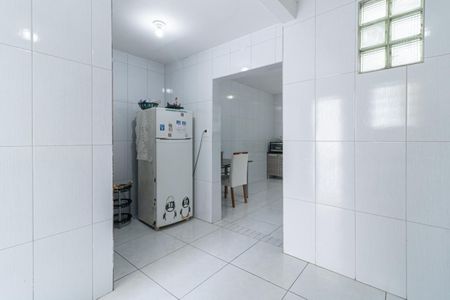 Casa à venda com 179m², 3 quartos e 2 vagas Casa à venda com 179m², 3 quartos e 2 vagasCozinha