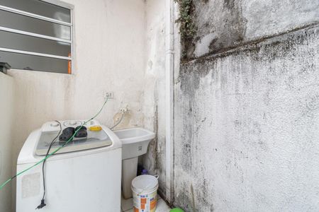 Casa à venda com 179m², 3 quartos e 2 vagas Casa à venda com 179m², 3 quartos e 2 vagasÁrea de Serviço