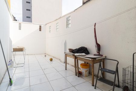 Casa à venda com 179m², 3 quartos e 2 vagas Casa à venda com 179m², 3 quartos e 2 vagasQuintal 2