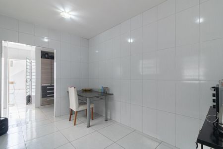 Casa à venda com 179m², 3 quartos e 2 vagas Casa à venda com 179m², 3 quartos e 2 vagasCopa