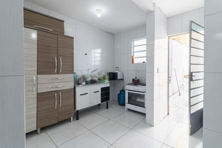 Casa à venda com 179m², 3 quartos e 2 vagas Casa à venda com 179m², 3 quartos e 2 vagasCozinha