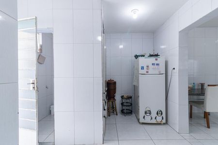 Casa à venda com 179m², 3 quartos e 2 vagas Casa à venda com 179m², 3 quartos e 2 vagasCozinha