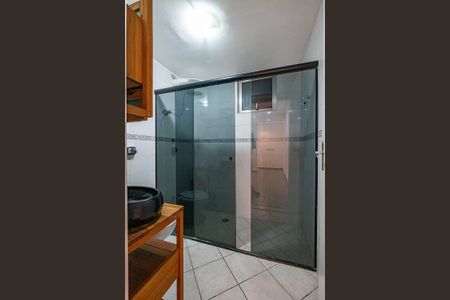 Banheiro de apartamento à venda com 1 quarto, 52m² em Pinheiros, São Paulo