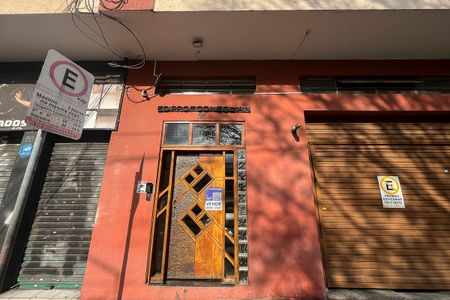 Apartamento à venda com 40m², 1 quarto e sem vagaFachada