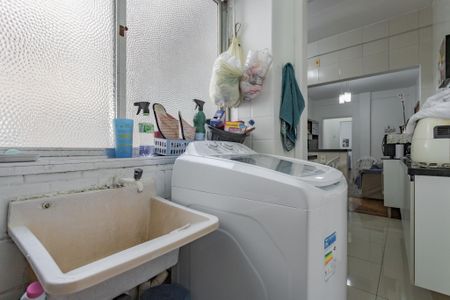 Apartamento à venda com 100m², 2 quartos e 1 vagaÁrea de Serviço