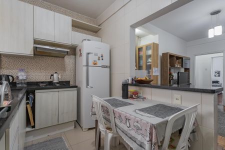Apartamento à venda com 100m², 2 quartos e 1 vagaCozinha