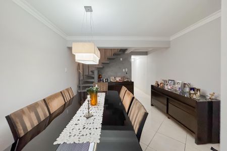 Casa à venda com 174m², 3 quartos e sem vagaSala 