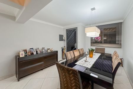 Casa à venda com 174m², 3 quartos e sem vagaSala 