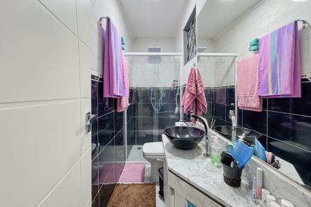 Casa à venda com 174m², 3 quartos e sem vagaBanheiro 2