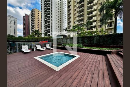 Apartamento à venda com 98m², 3 quartos e 2 vagasÁrea comum - Piscina