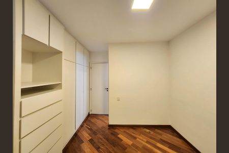 Apartamento à venda com 98m², 3 quartos e 2 vagasSuíte