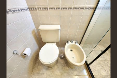 Apartamento à venda com 98m², 3 quartos e 2 vagasBanheiro da Suíte