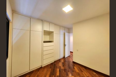Apartamento à venda com 98m², 3 quartos e 2 vagasSuíte