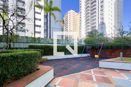 Apartamento à venda com 98m², 3 quartos e 2 vagasÁrea comum - Playground
